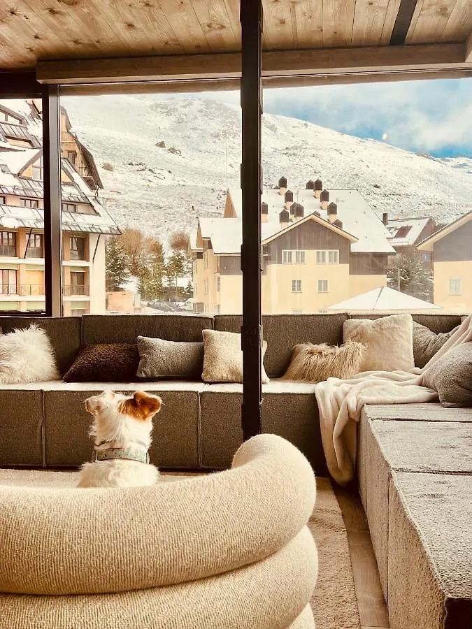 Apartamento Aticonevado - Apartamento De Lujo Con Vistas Panoramicas 360 Sierra Nevada 0*,  España